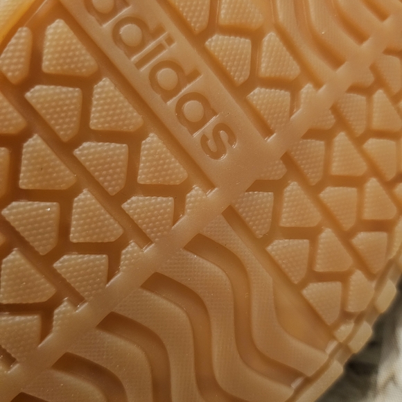Adidas VL Court Bold JR3135 Sneakers - Picture 11 of 11